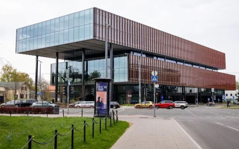 Verslo centras "Sąvaržėlė"